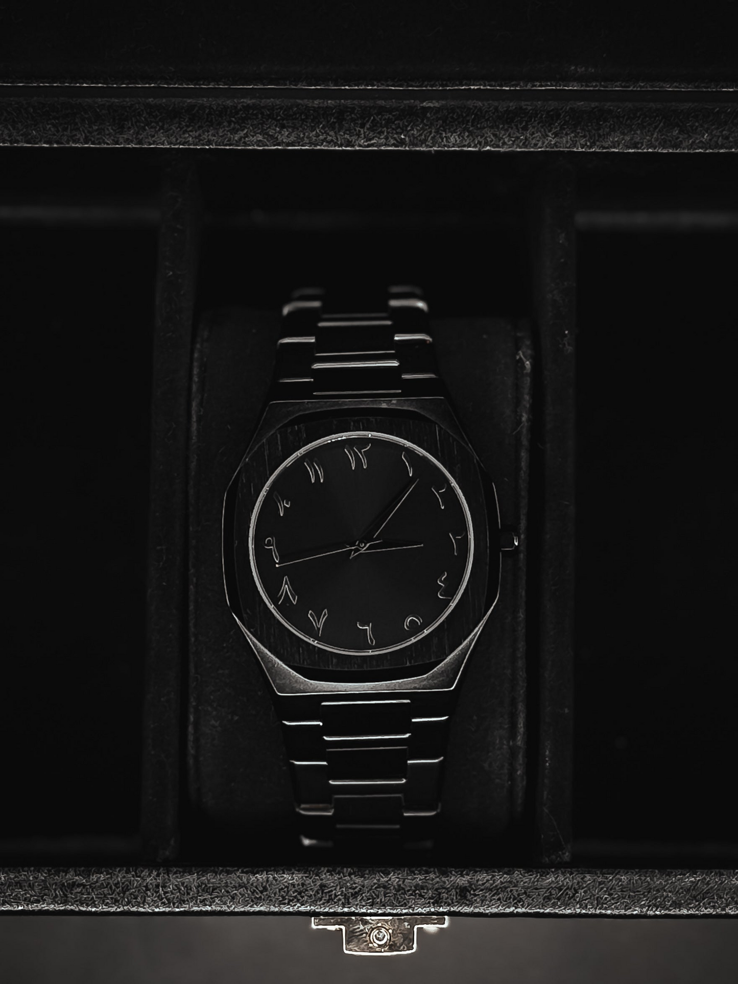 Stainless Steel Arabic Aura Watch
